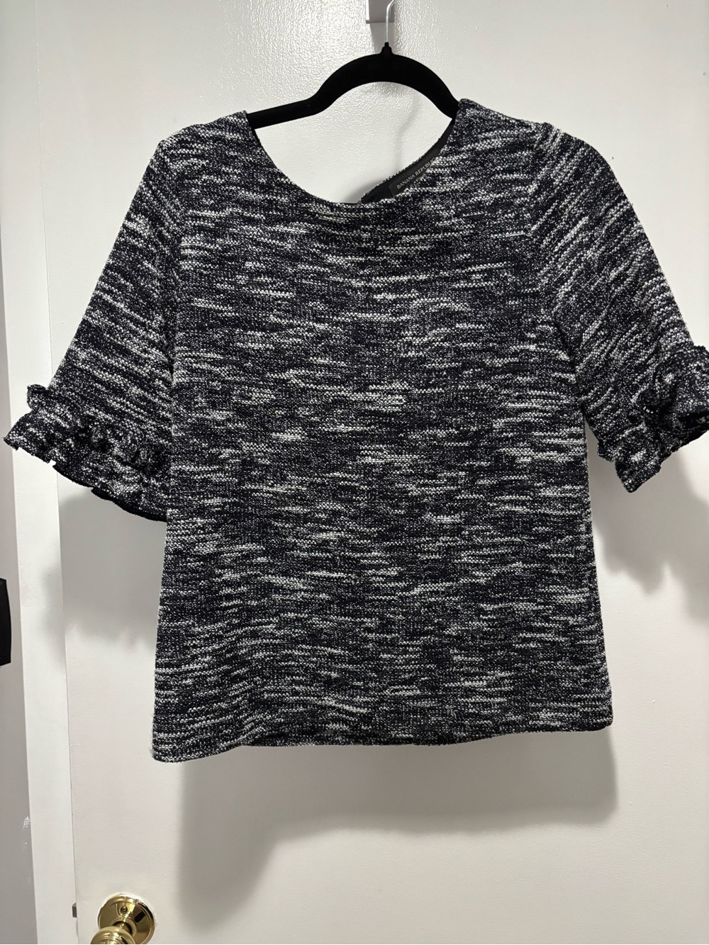 Banana Republic Black & White Marled Ruffle-Sleeve Top Medium